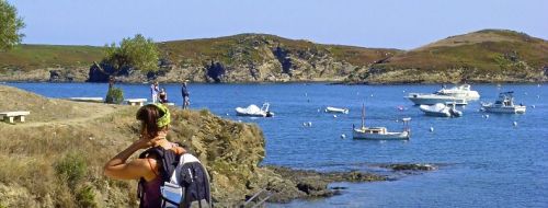 Walking tours of catalonia spain for students